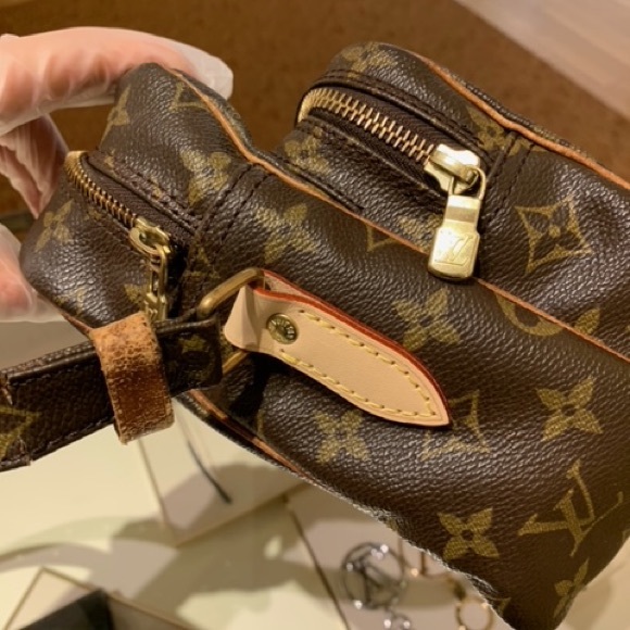 LV Nile crossbody - Picture 4 of 5